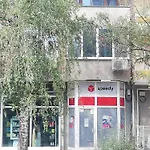 Ani - Spacious 3-bedroom Apartment, Free Parking,10 Min To Old Town
