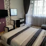 Ani - Spacious 3-bedroom Apartment, Free Parking,10 Min To Old Town * 벨리코 터르노보