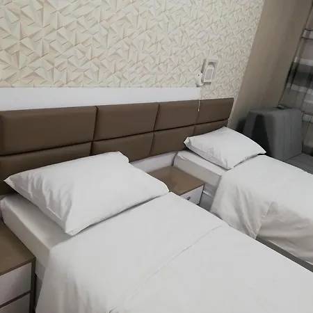 Appartamento Ani - Spacious 3-bedroom Apartment, Free Parking,10 Min To Old Town Veliko Tărnovo